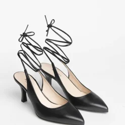 Chanel Donna In pelle  Con Laccetti e Tacco a Stiletto