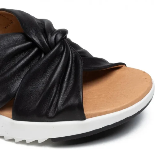 Sandalo donna con incrocio in nappa