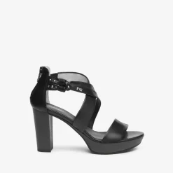 Sandalo donna in pelle nero con cinturini incrociati