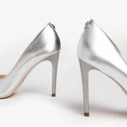 Scarpa Donna in Pelle Laminata con Tacco a Stiletto