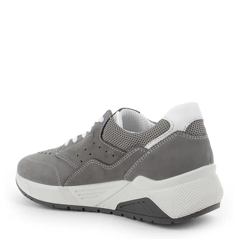 Scarpa Sportiva Uomo In Nabuk Con Lacci