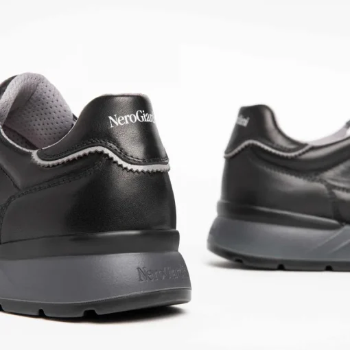 Scarpa Sportiva Uomo In Pelle con Lacci