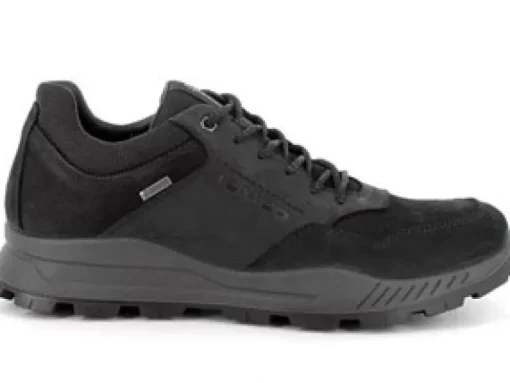 Sneakers con Lacci in Goretex