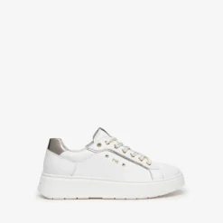 Sneakers donna con lacci e dettagli in oro