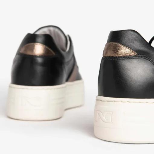 Sneakers donna con lacci e Logo Laterale