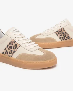 Sneakers donna in pelle con dettaglio maculato