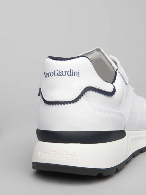 Sneakers Uomo in pelle bianca