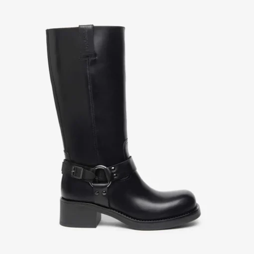 Stivaletto donna in pelle con anelle laterali