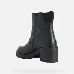 Stivaletto in Pelle e Camoscio Nero