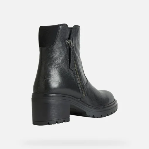 Stivaletto in Pelle e Camoscio Nero