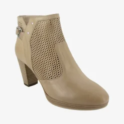 Stivaletto in pelle tomaia liscia e gambale traforato